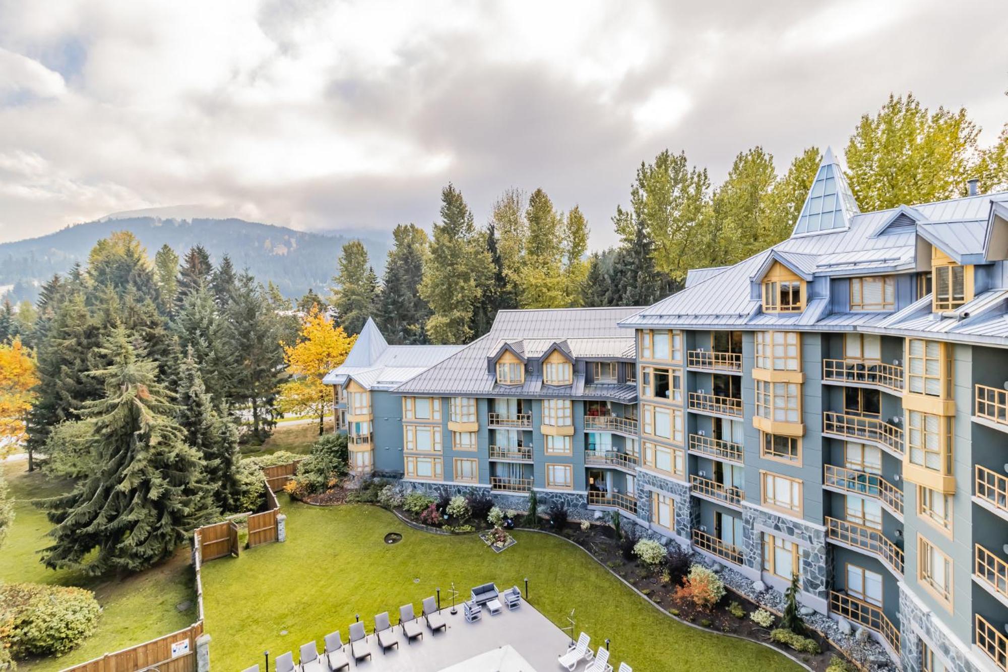 Cascade Lodge By Elevate Vacations Уистлер Экстерьер фото